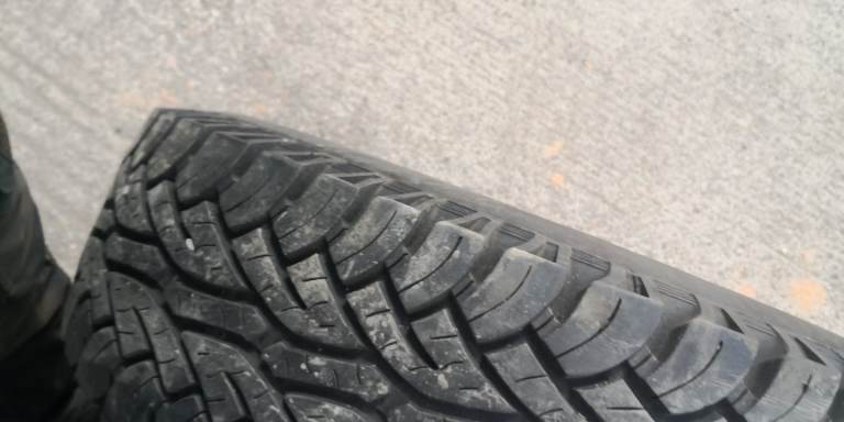 Continental Cross Contact AT 235/85/16C