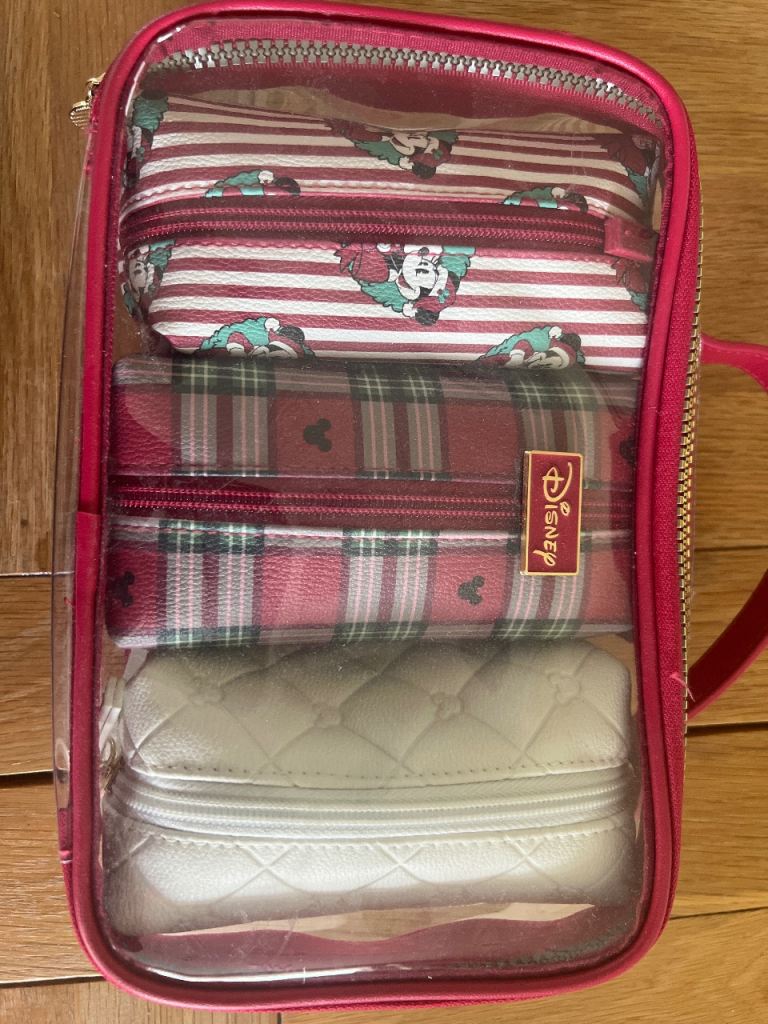 Disney Mickey Mouse Travel Bag Set – As Good As New