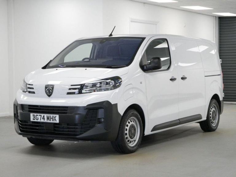 74 PEUGEOT E-EXPERT 100 KW 75 KWH L1 PROFESSIONAL AUTOMATIC ( DELIVERY MILES )