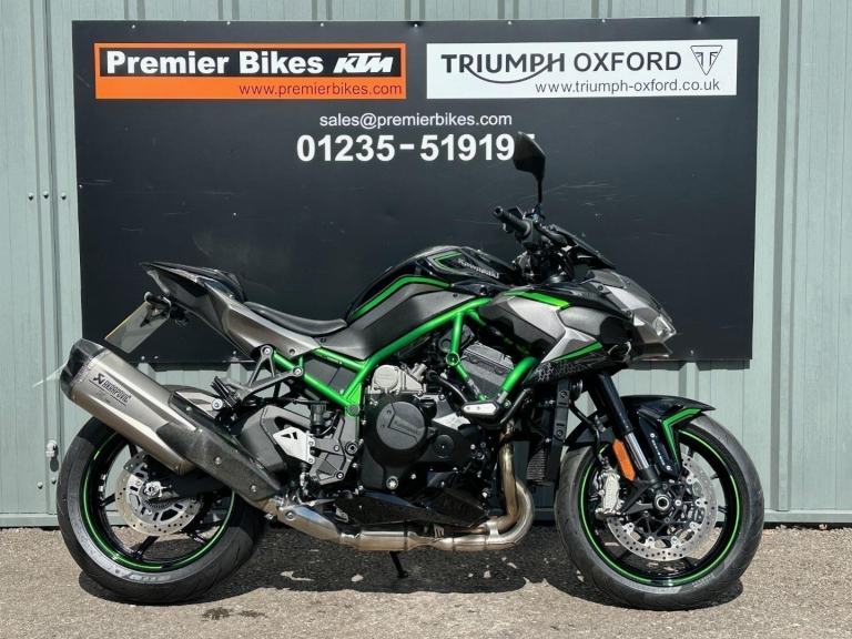 STUNNING LOW MILEAGE 2020/70 KAWASAKI Z H2 PERFORMANCE MOTORCYCLE 