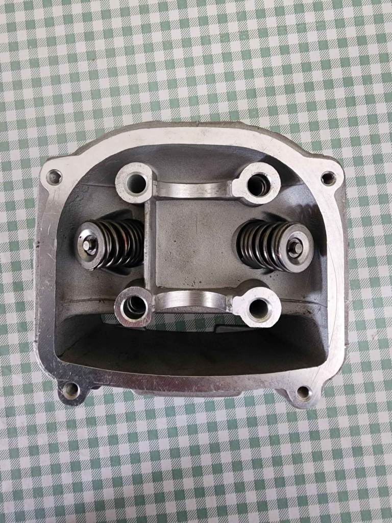 GY6 Engine Cylinder Head for 125cc for Moped ATV Quad Buggy