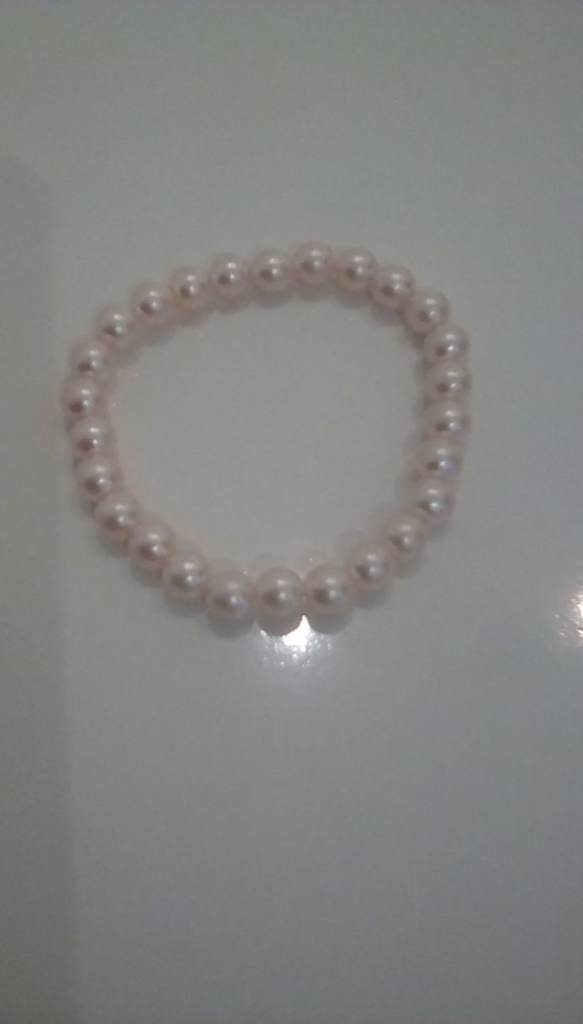 Cream Pearl Bracelet