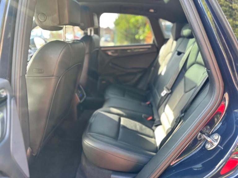 2019 Porsche Macan 3.0T V6 S PDK 4WD Euro 6 (s/s) 5dr ESTATE Petrol Automatic