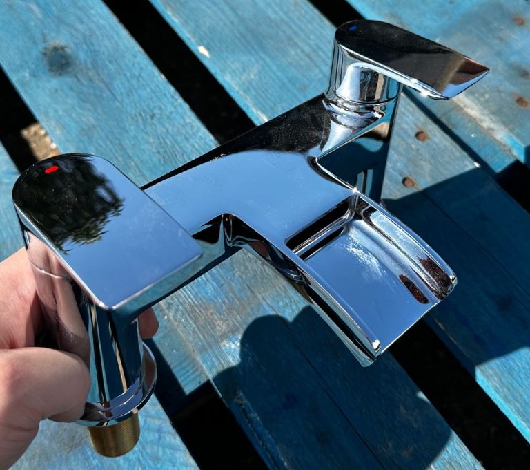 image for DECK MOUNTED WATERFALL SPOUT BATH FILLER tap