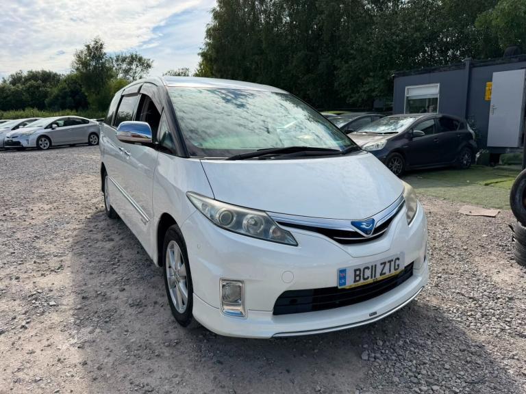 2011 Toyota Estima 2360 Hybrid