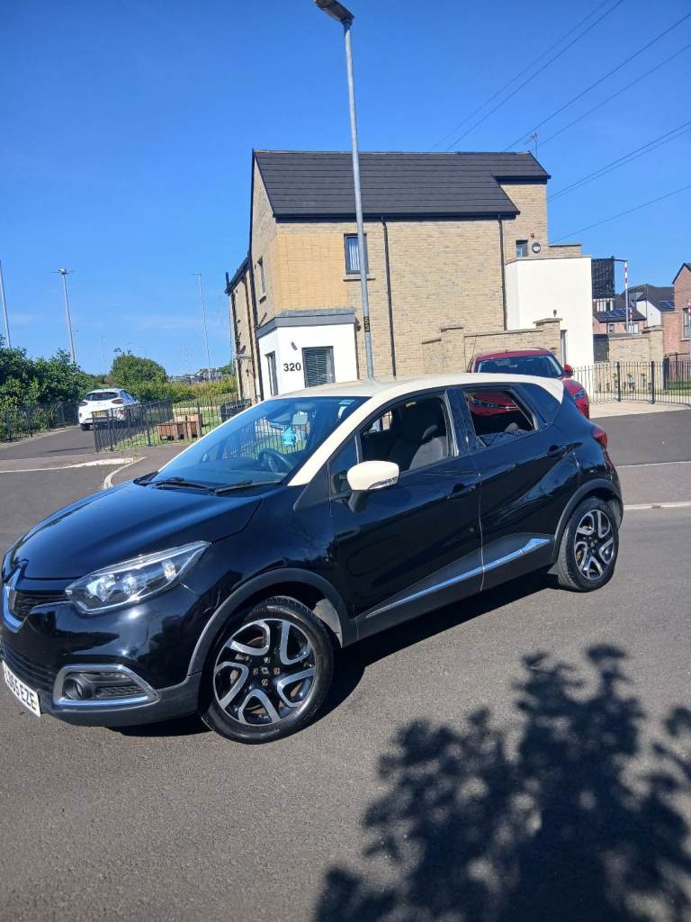 Renault, CAPTUR, Hatchback, 2015, Manual, 898 (cc), 5 doors