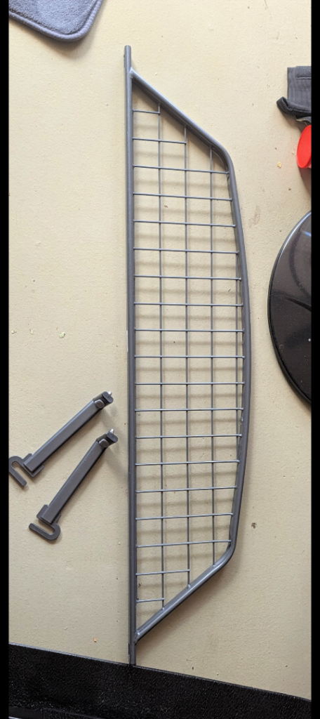 Travall Dog Guard for Audi Q3 8U – Used