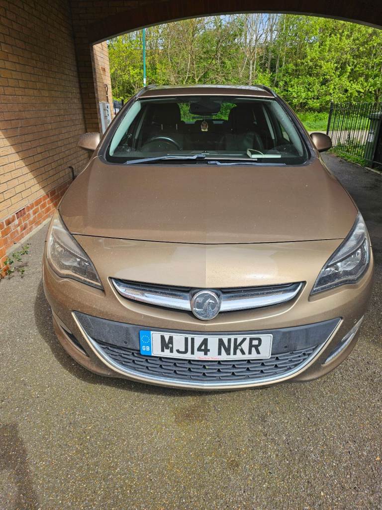 Vauxhall, ASTRA, Estate, 2014, Semi-Auto, 1598 (cc), 5 doors
