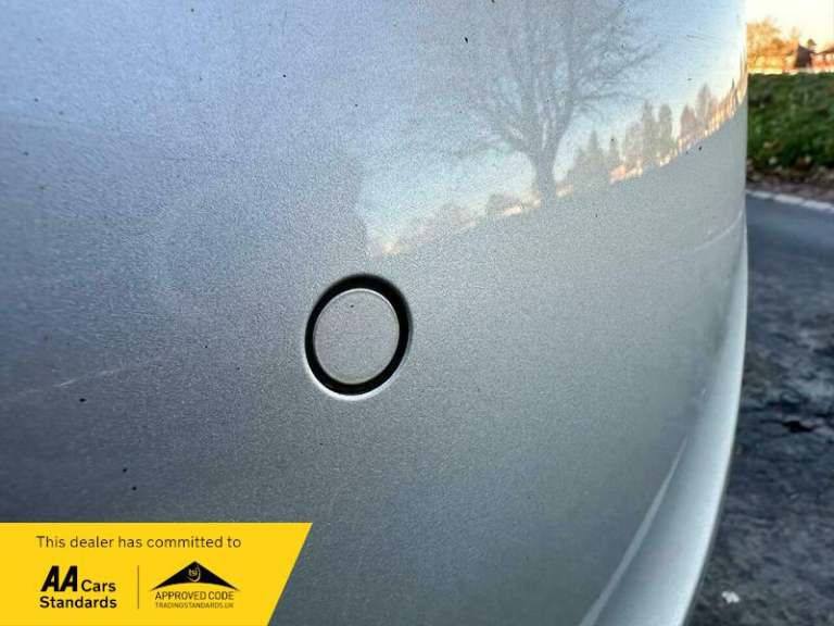 2016 Vauxhall Viva 1.0 SE 5dr [A/C] HATCHBACK PETROL Manual