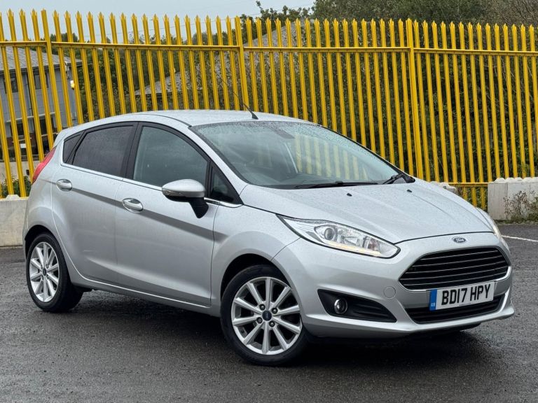 2017 Ford Fiesta 1.0T EcoBoost Titanium Euro 6 (s/s) 5dr HATCHBACK Petrol Manual