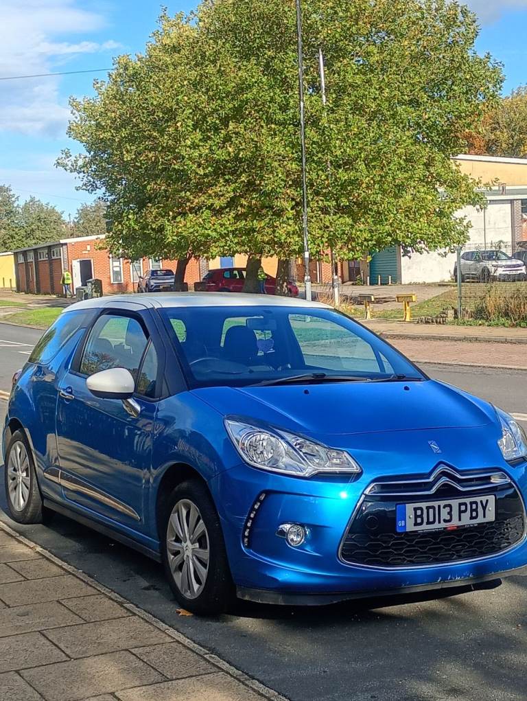 Citroen, DS3, Hatchback, 2013, Manual, 1199 (cc), 3 doors