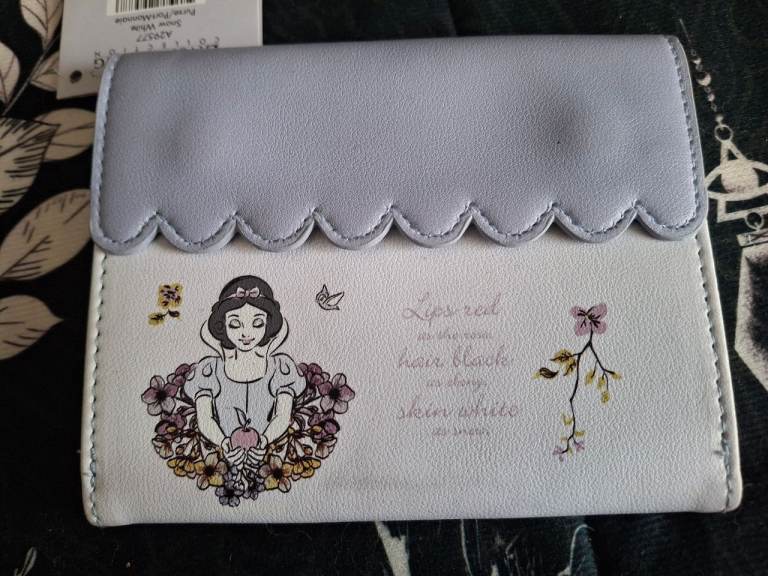 Disney wallet / purse small 