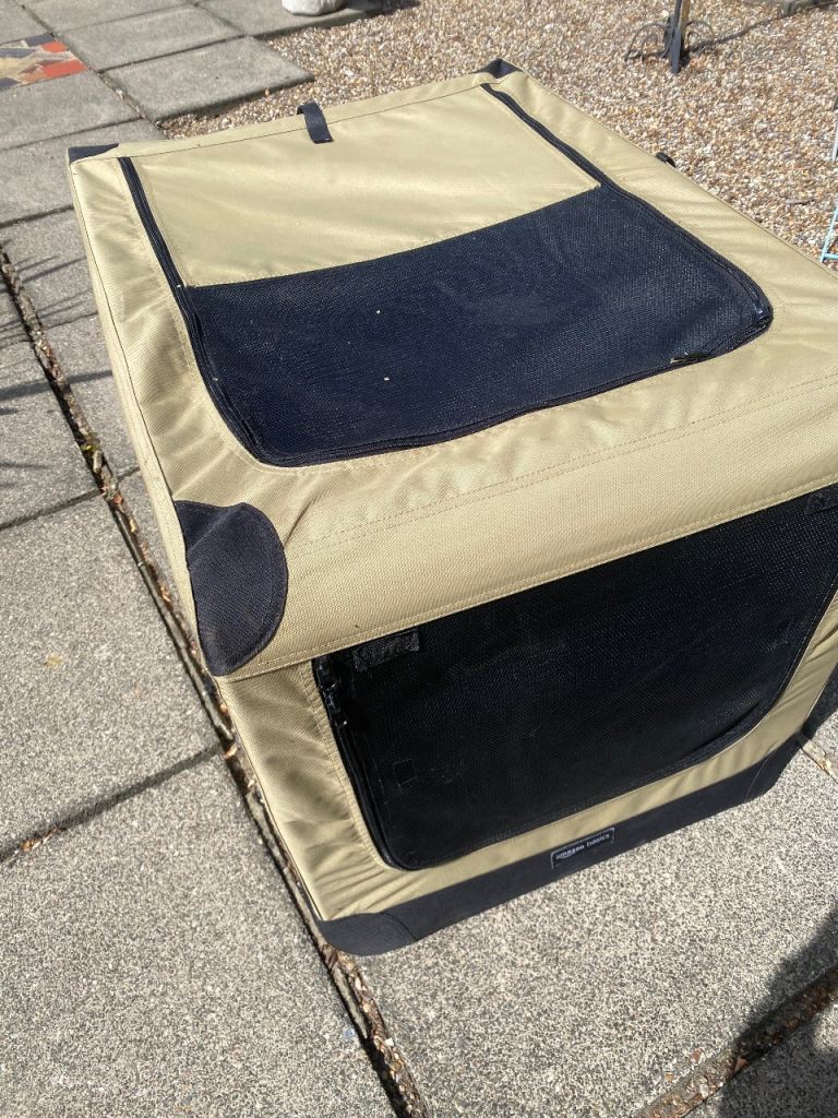Canvas dog crate 