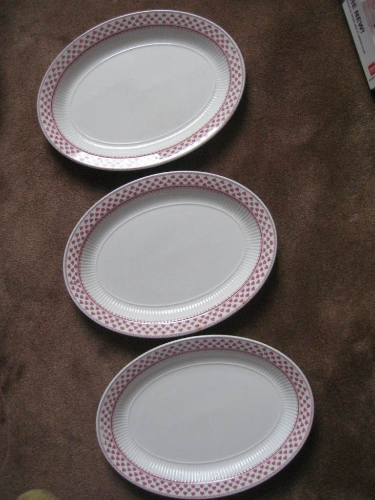 3 Vintage Adams Victoria Real English Ironstone Oval Dining Plates for £7.00