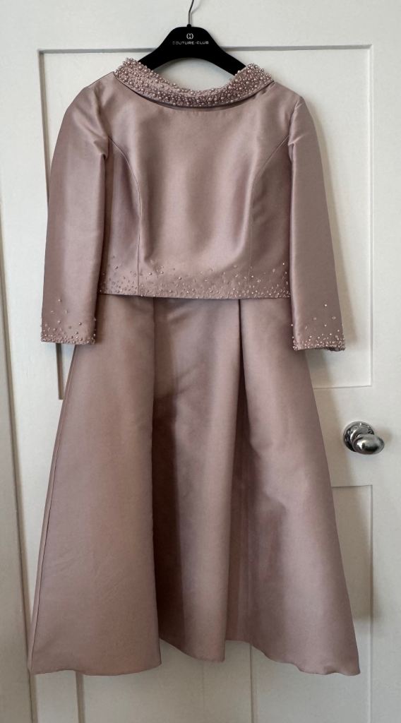 Mother of the bride/groom