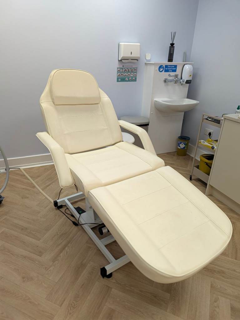Clinic • salon • beauty bed