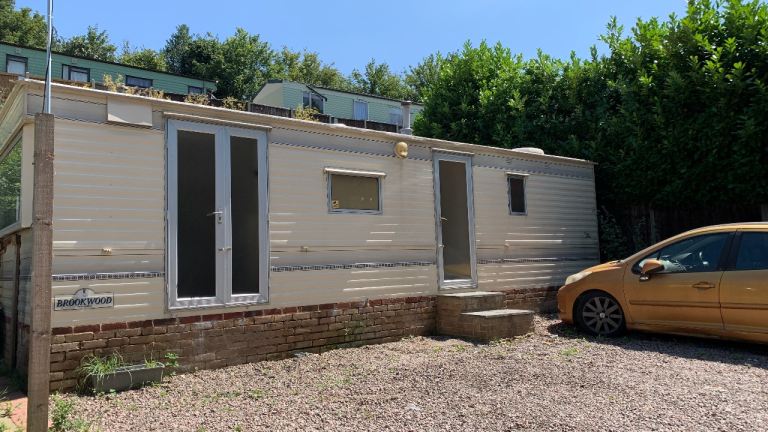 Peace and quiet static caravan 