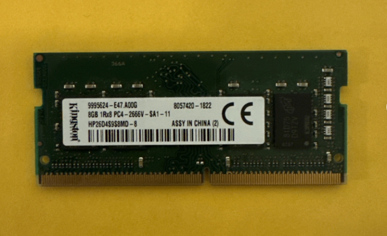 KINGSTON 8GB DDR4 1Rx8 PC4-2666V- SA1-11 RAM MEMORY LAPTOP - Good As New