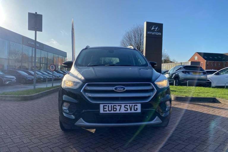2017 Ford Kuga 2.0 TDCi Titanium (150 PS) 5-Door MPV HATCHBACK Diesel Manual