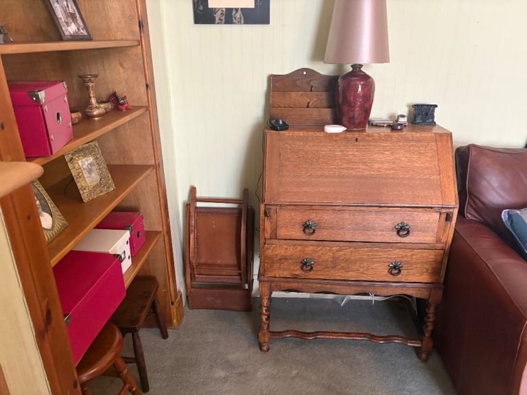 Vintage Wooden Bureau Desk – Good Condition