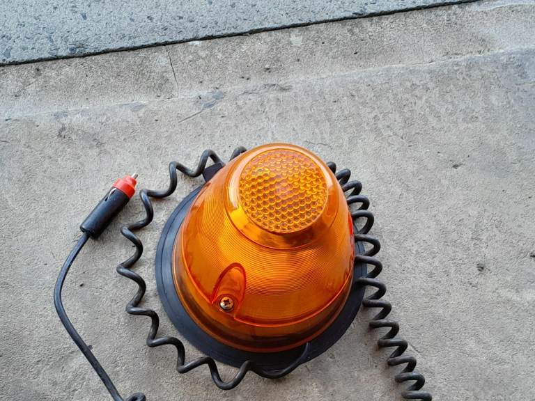 MAGNETIC ORANGE BEACON