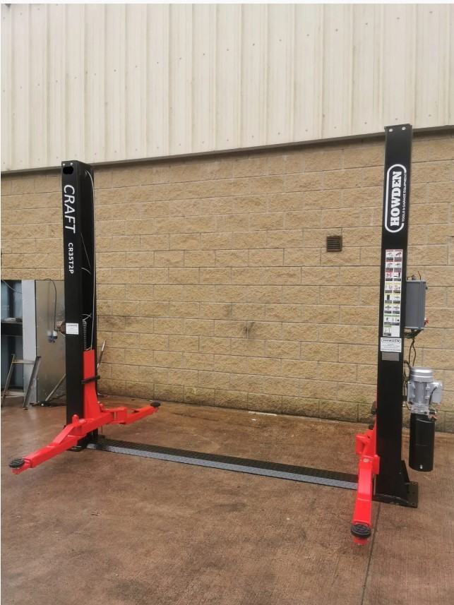 2 Post Car Lift 3.5 Ton 230V
