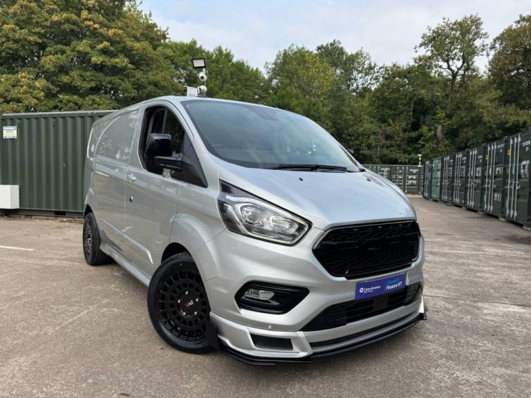 FORD TRANSIT 2.0 CUSTOM LIMITED 2020 70 SILVER 