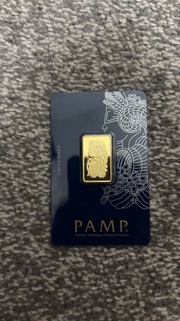 PAMP 10g 24ct .999 Pure Gold BarMinted Lady Fortuna