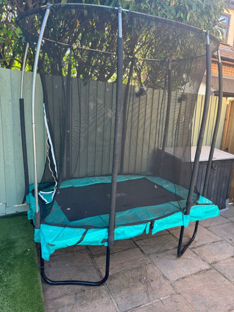 Salta Kids Trampoline with Safety Net – Green & Black