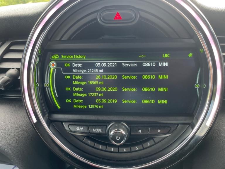  Mini Hatchback 2.0 John Cooper Works 3dr Petrol