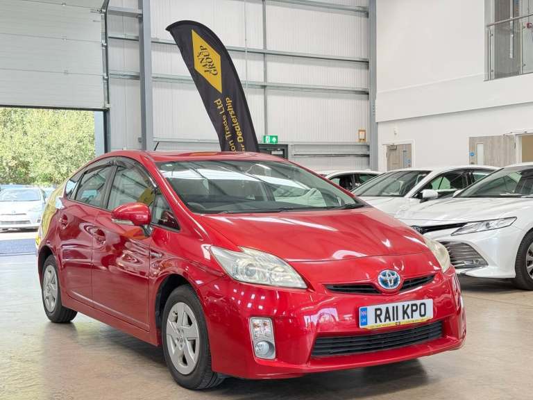 2011 Toyota Prius Toyota Prius Hybrid Petrol Red 2011 5 Seater  1.8L Hybrid