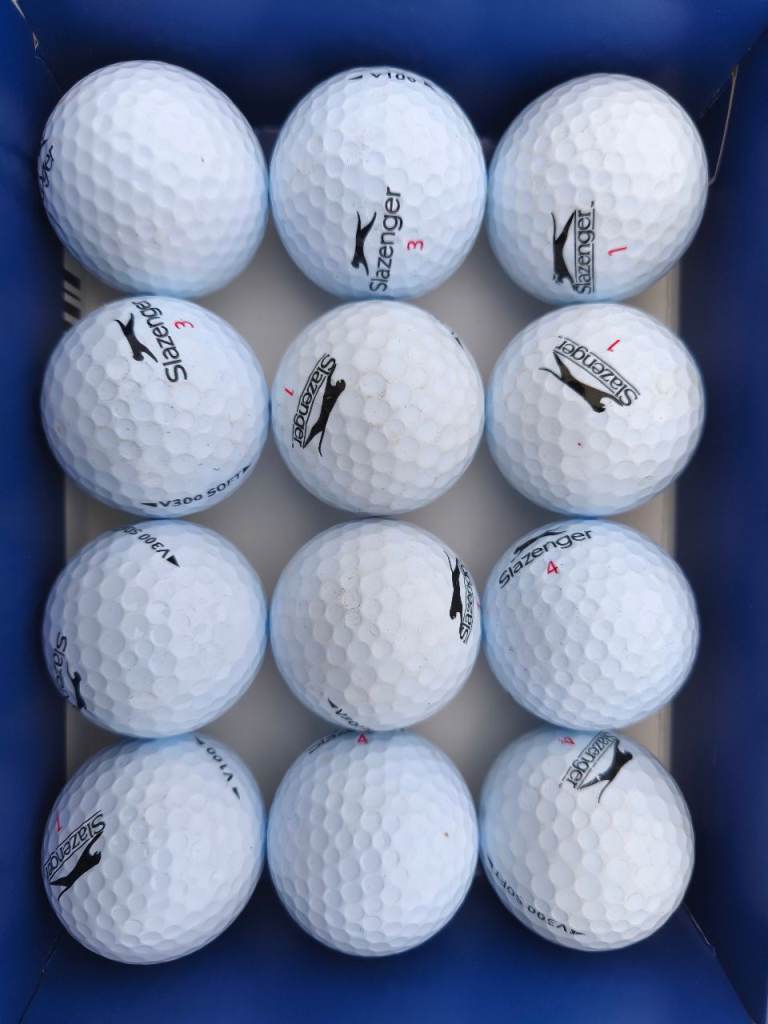 12x Slazenger Golf Balls (Dozen) – Good Condition