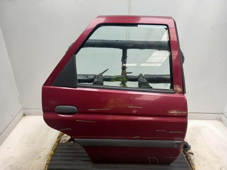 Ford Escort Right Rear Door O/S 1995-2002 5 Door Hatchback