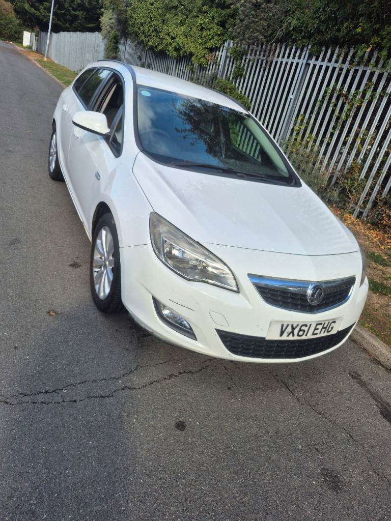 Vauxhall, ASTRA, Estate, 2012, Manual, 1248 (cc), 5 doors