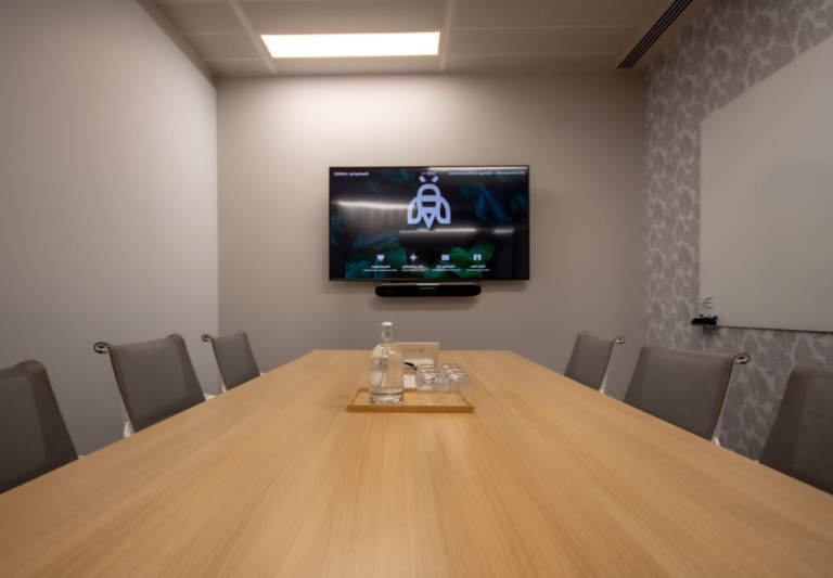 Furnished offices to rent in *Hammersmith*. Office Spaces for 4 to 600 desks W6