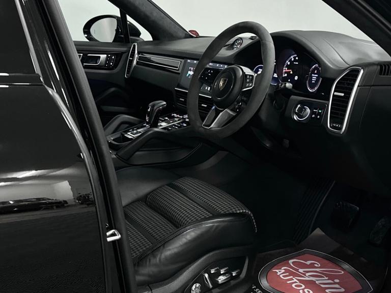 2019 Porsche Cayenne  S 3.0T V6 Tiptronic ( 340 bhp COUPE Petrol Automatic