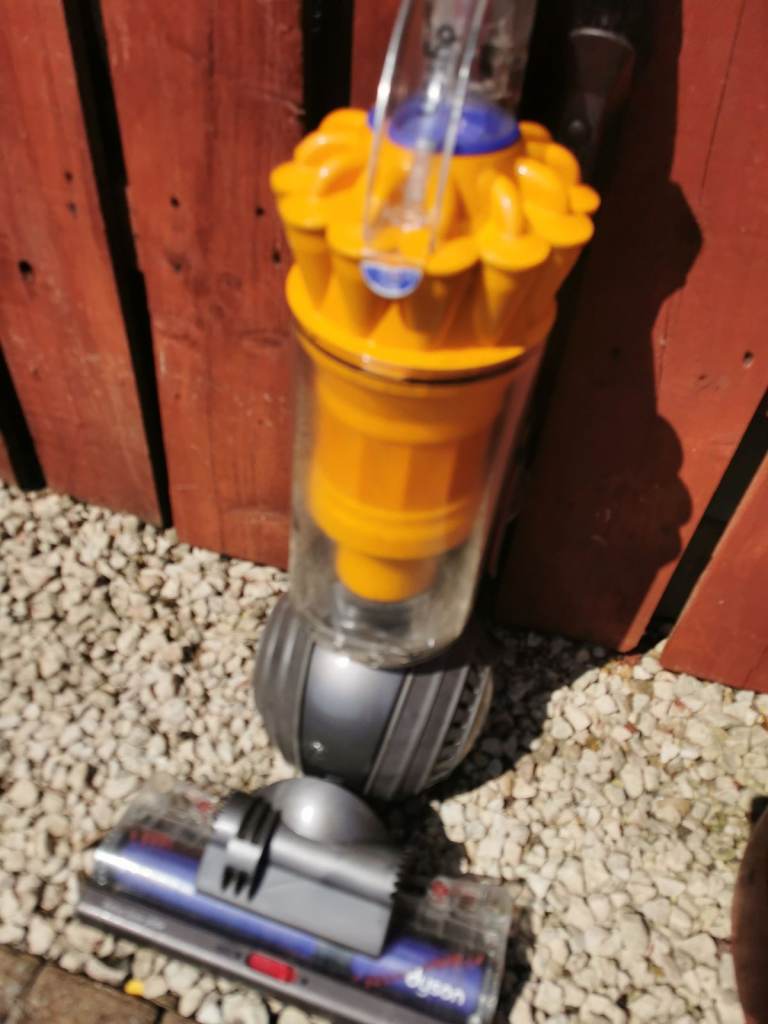 Dyson dc40