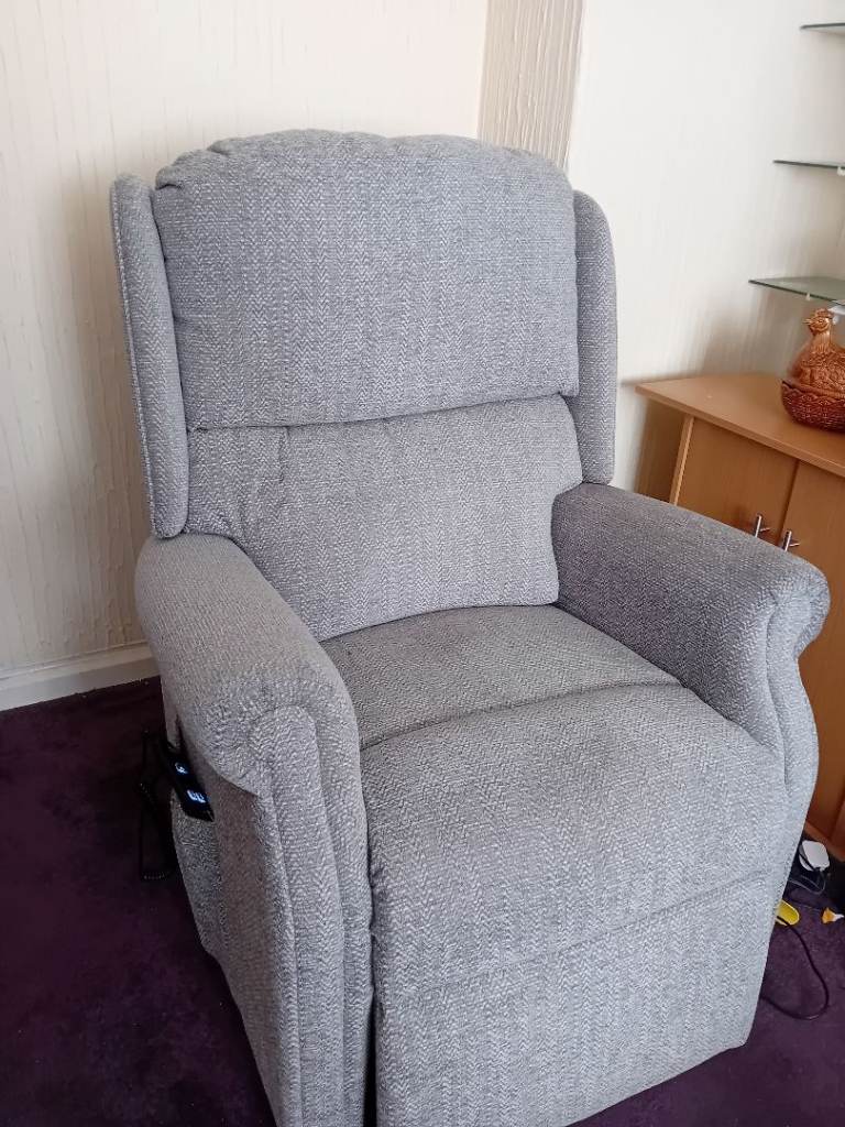 Reclining Armchair. Collection Only