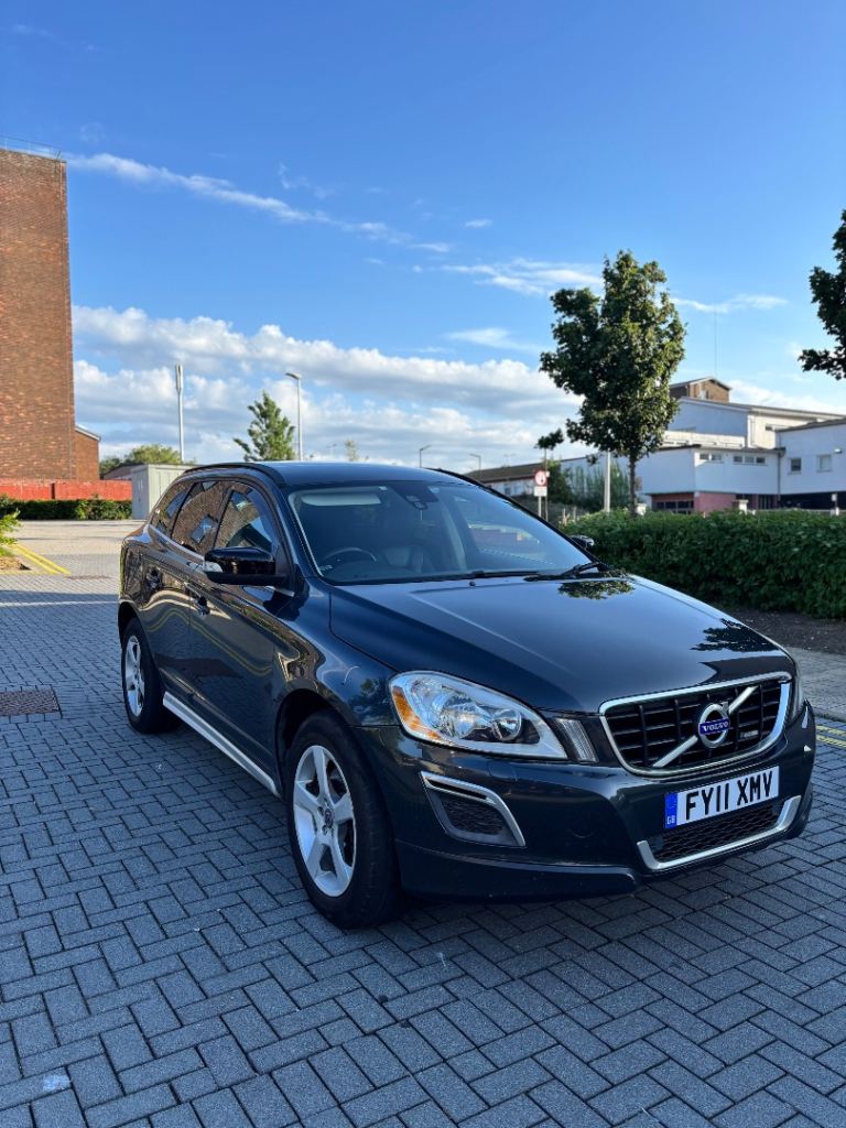 Volvo, XC60, Estate, 2011, Manual, 2400 (cc), 5 doors