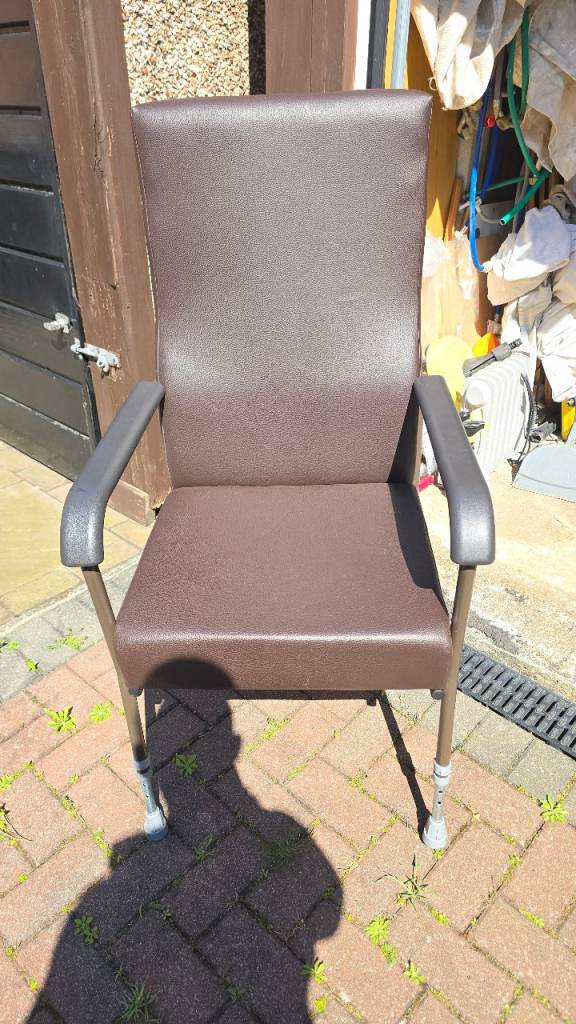 NRS Adjustable High Back Chair - Great Condition 