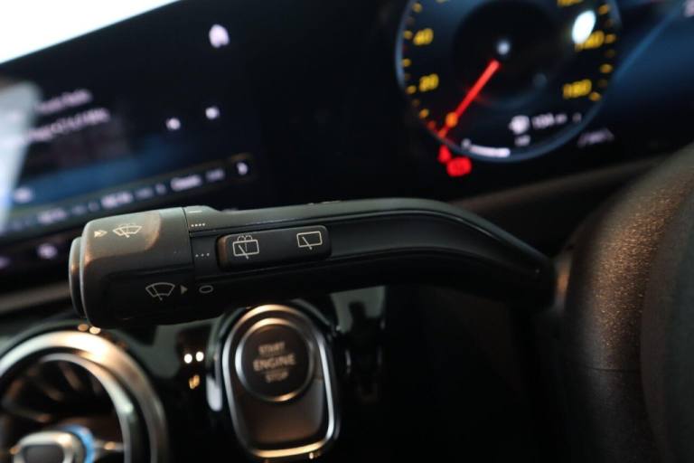 2020 Mercedes-Benz A-Class 1.3 A250e 15.6kWh AMG Line (Premium 2) 8G-DCT Euro 6 (s/s) 5dr Hatchba...