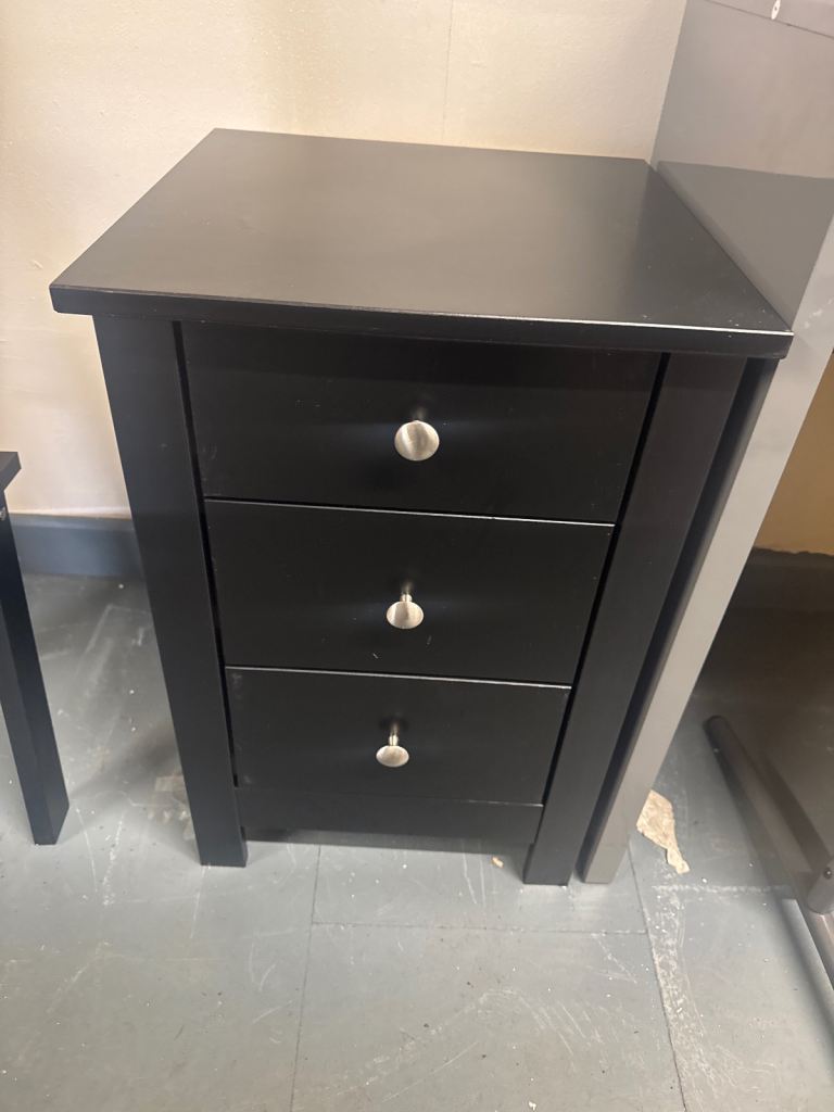 Black bedside tables 