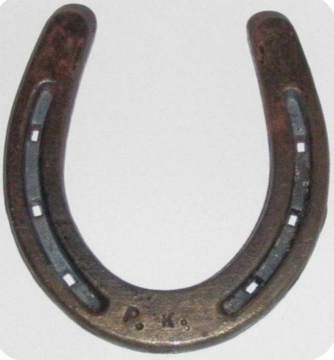 Used horse shoes