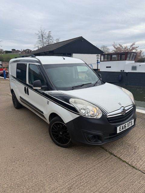 Vauxhall Combo LWB L2 5 Seater Van - LOW MILES