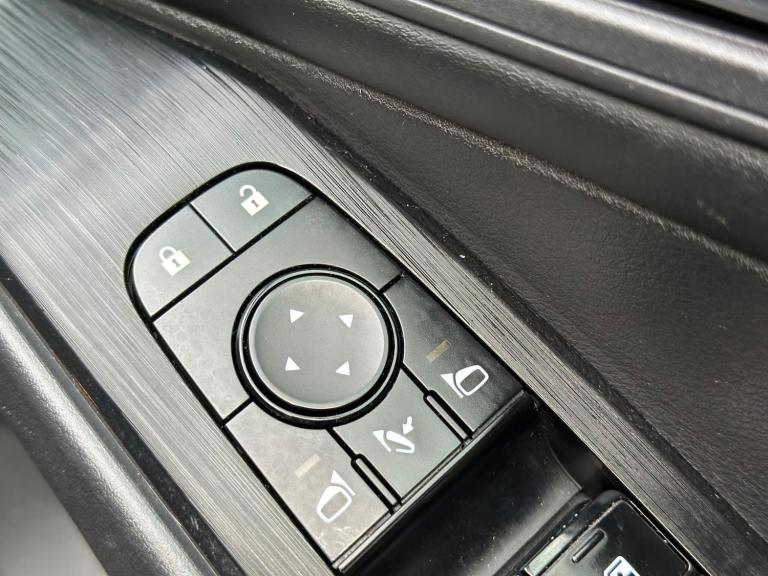 2022 Nissan Qashqai 1.3 DIG-T MHEV Acenta Premium XTRON Euro 6 (s/s) 5dr HATCHBACK Petrol/Electri...