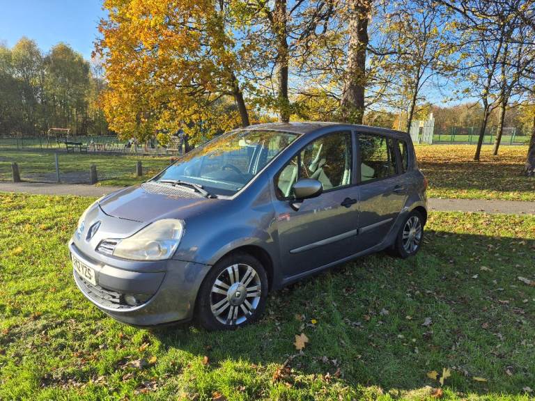 Renualt grand Modus AUTOMATIC  fresh mot