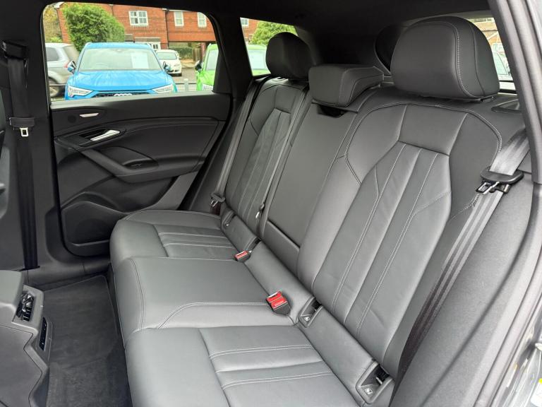 2025 Audi Q6 e-tron 285kW Quattro 100kWh S Line 5dr Auto ESTATE ELECTRIC Automatic