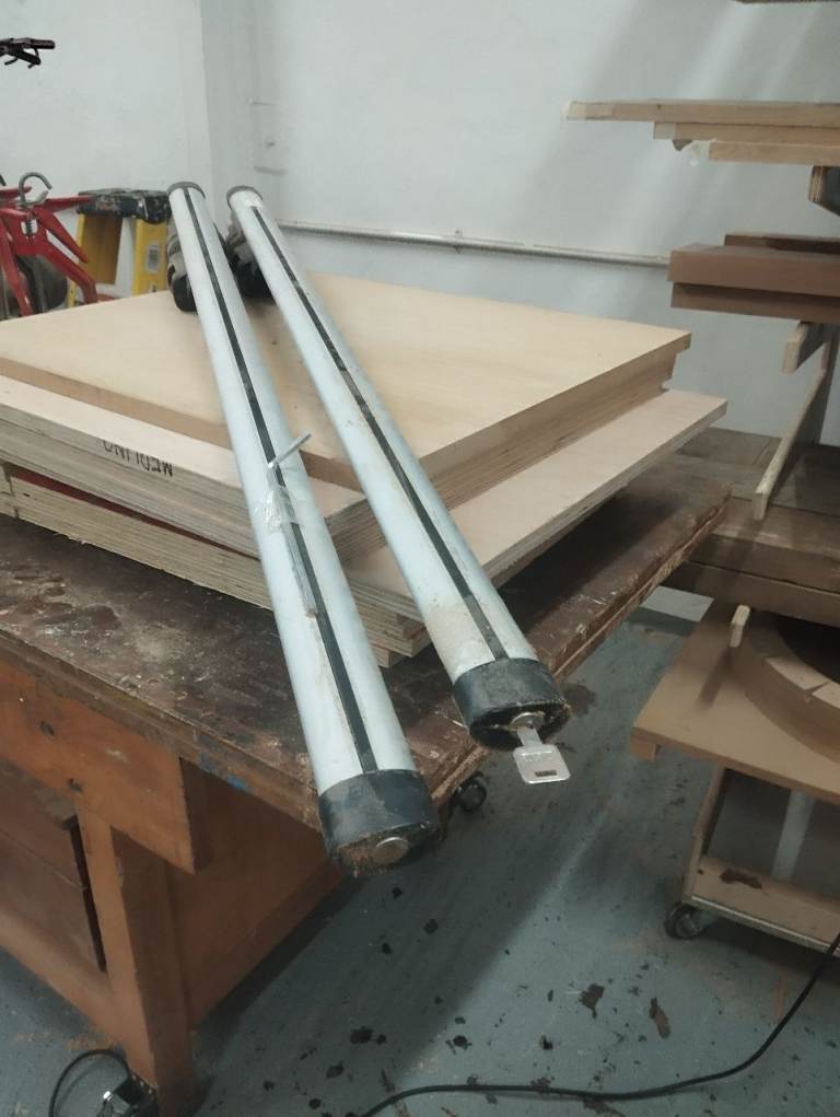 Streetwize 120cm Heavy Duty Universal Aluminium Roof Bars (Roof Rails)