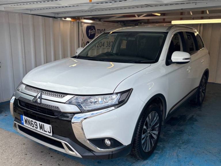 2019 69 MITSUBISHI OUTLANDER 2.0 MIVEC DESIGN SUV 5DR PETROL CVT 4WD EURO 6 (S/S