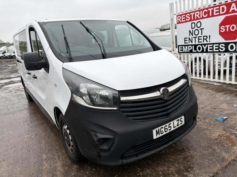  Vauxhall Vivaro Vivaro  2900 CDTI Crew Cab Manual